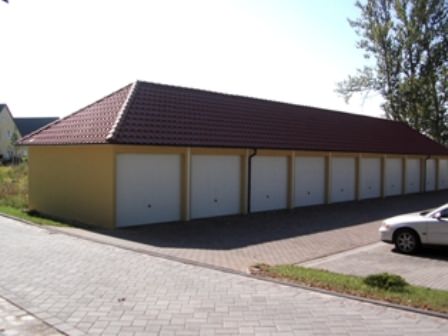 Fertiggaragen als Reihengaragen
