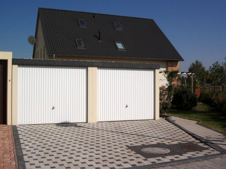Fertiggarge als Doppelgarage, Profilwand