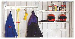 Fertiggaragen Regale